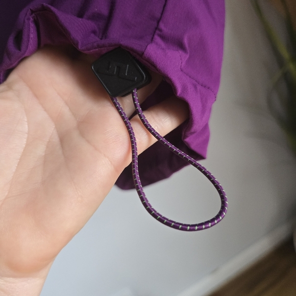 J. Lindeberg, New, Men's Dean Golf Purple Packlight Windproof Vest, Size XL - Picture 6 of 11